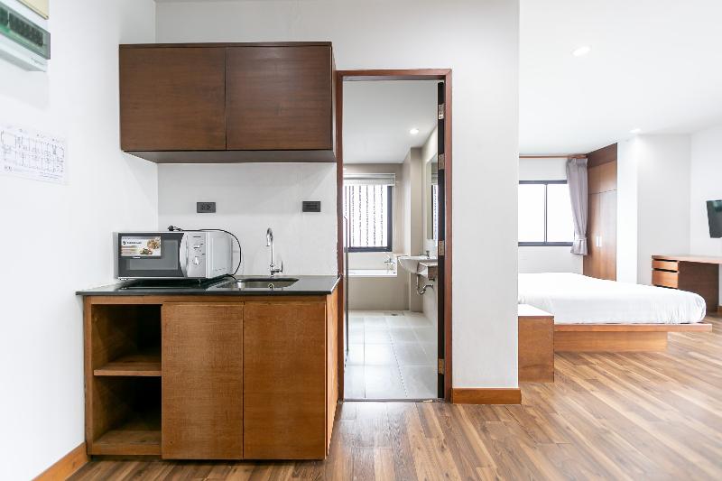 Farthai Residence by Zuzu image