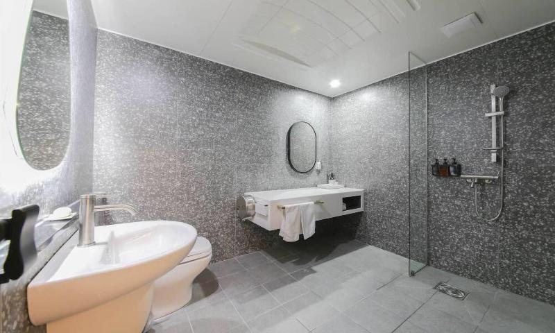 Hanam Hotel Sharp image