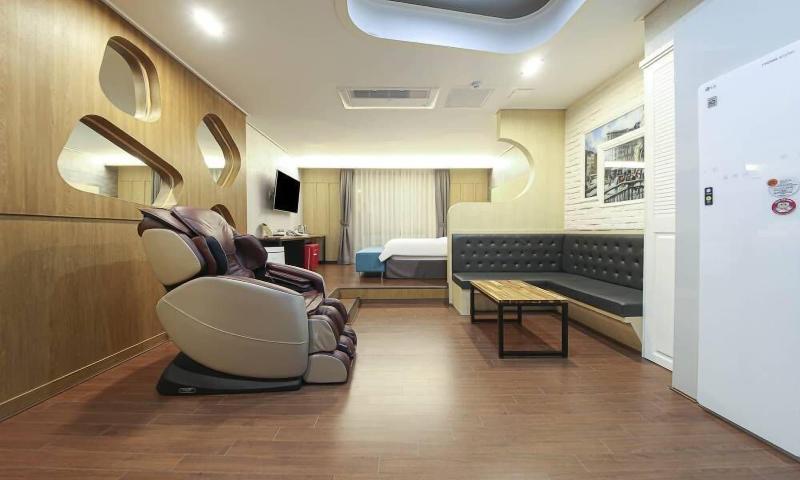 Hanam Hotel Sharp image