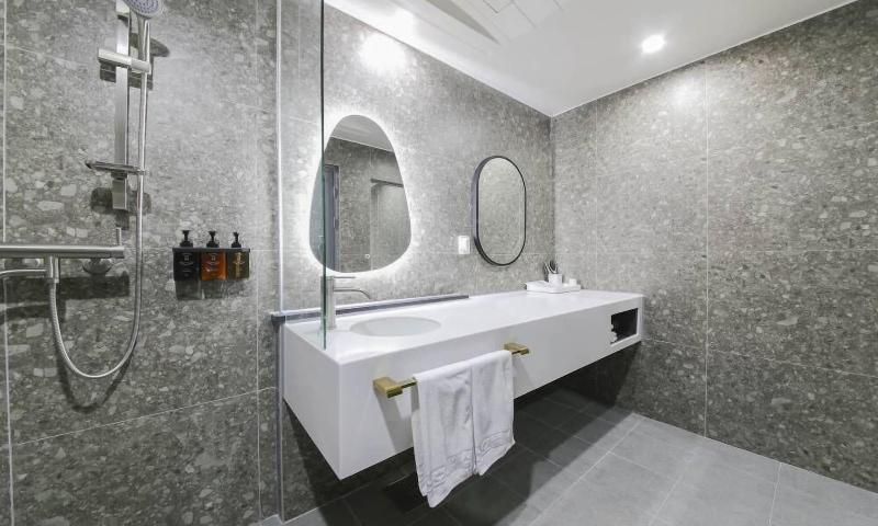 Hanam Hotel Sharp image
