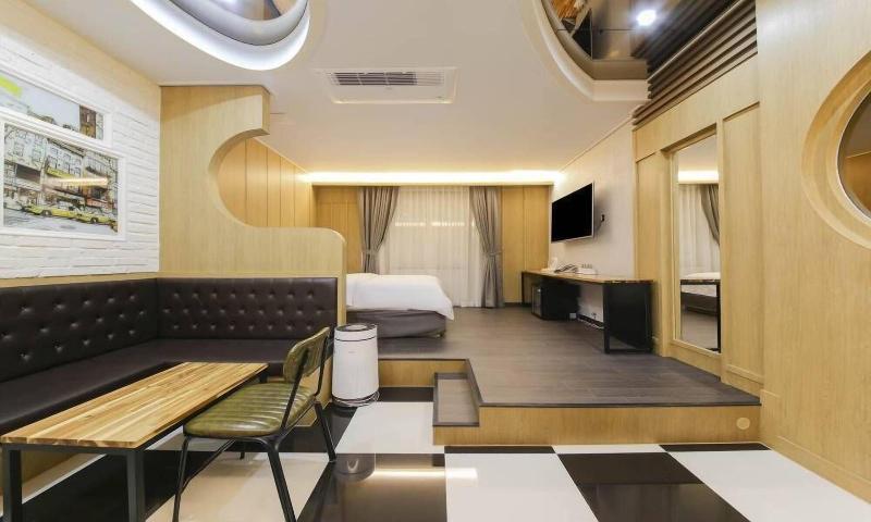 Hanam Hotel Sharp image
