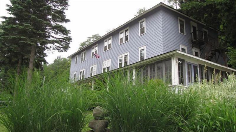 The Inn At Starlight Lake image