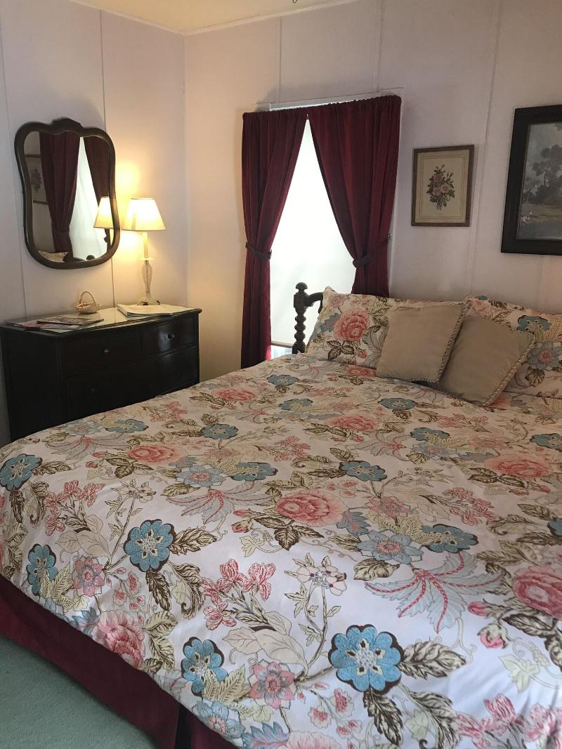 The Inn At Starlight Lake image