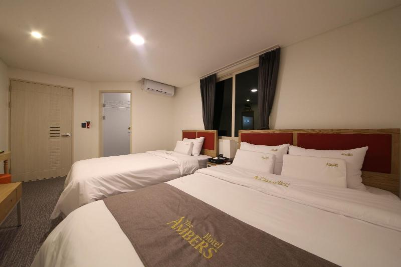 Hotel Ambers image