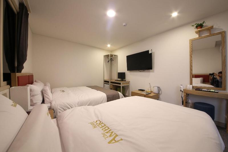 Hotel Ambers image