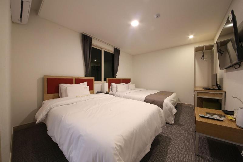 Hotel Ambers image