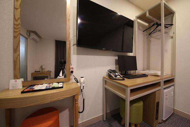 Hotel Ambers image