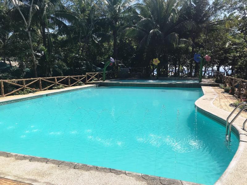 Paseo Verde Beach Resort