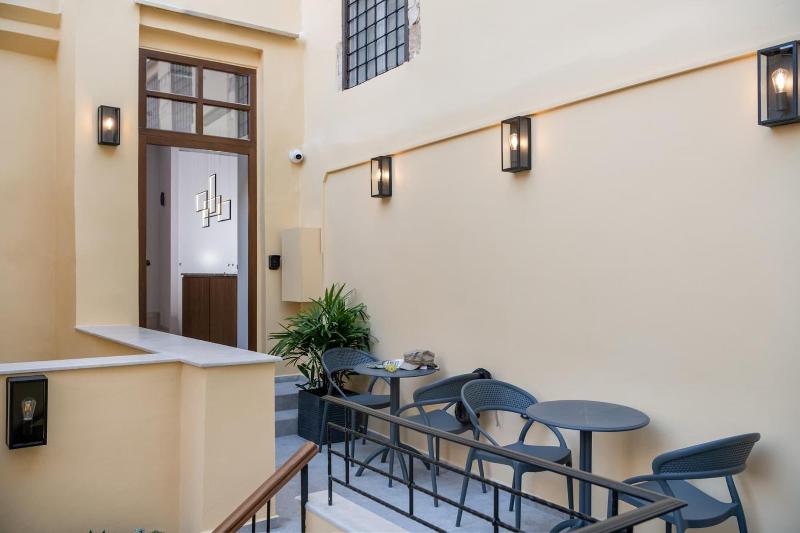 Camere Maritima image