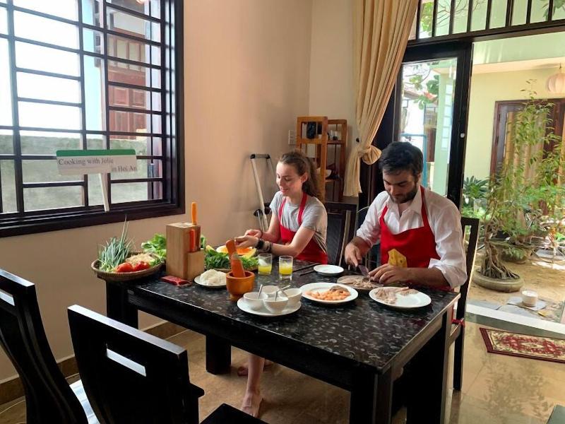 Jolie Villa Hoi An image