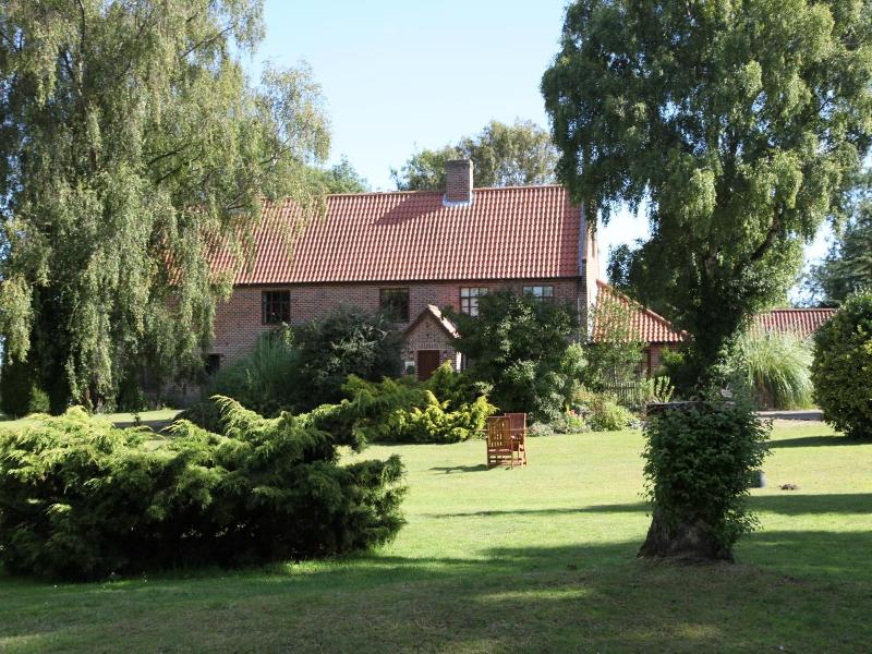 Ivy House Country Hotel image
