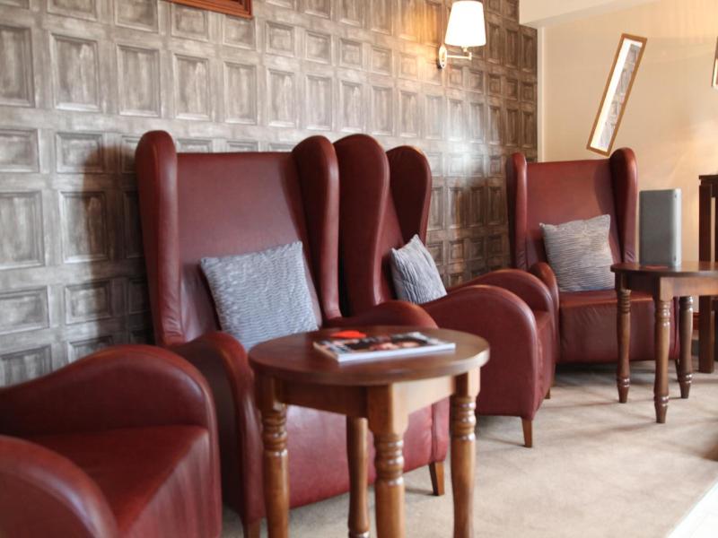 Ivy House Country Hotel image