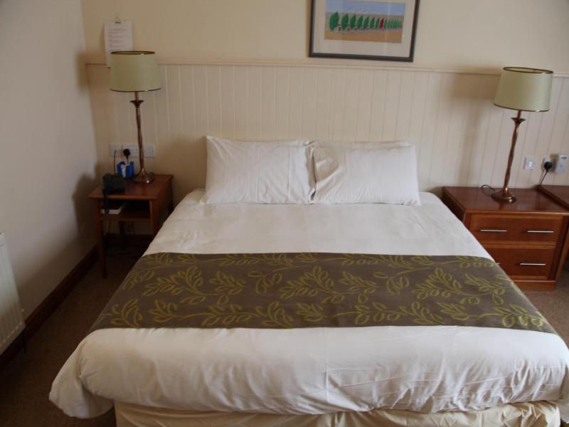 Ivy House Country Hotel image