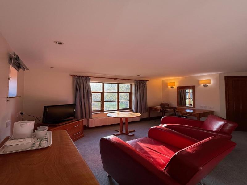 Ivy House Country Hotel image