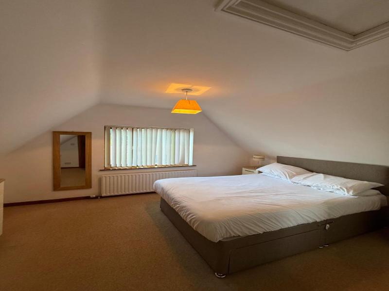 Ivy House Country Hotel image