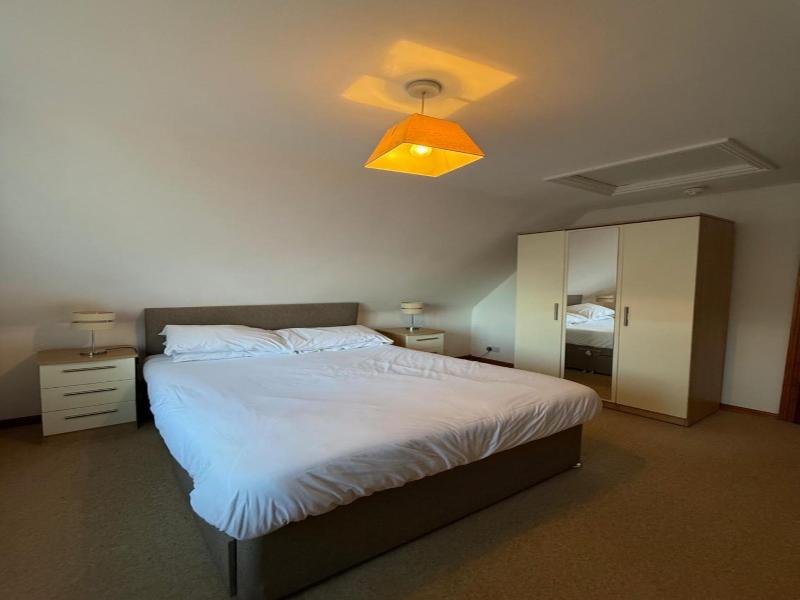 Ivy House Country Hotel image