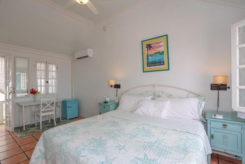 At Home in the Tropics B&B image