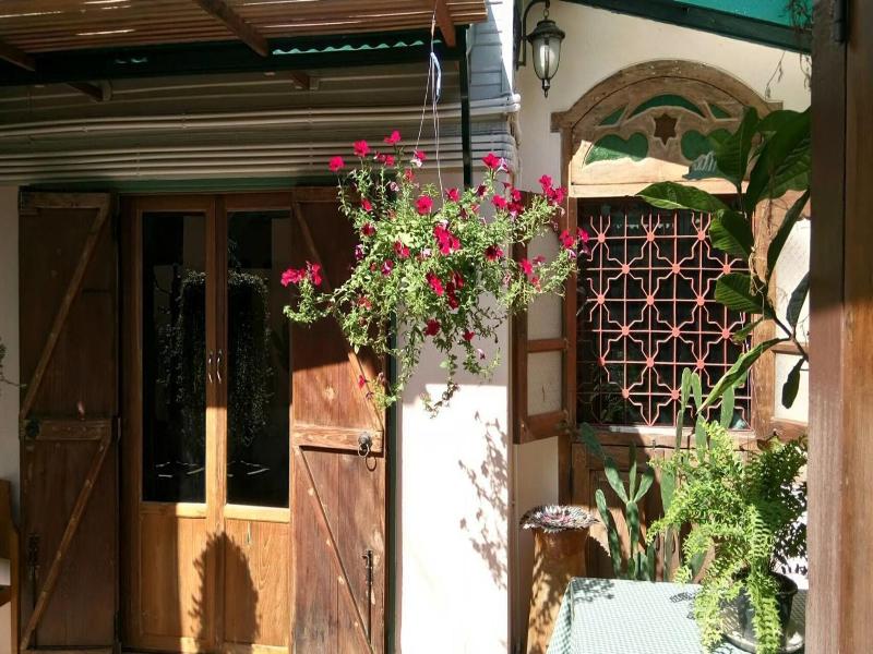 Pimthong Place image