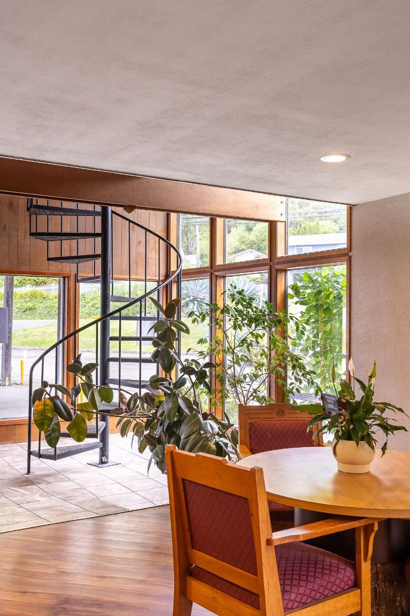 Jot's Resort image