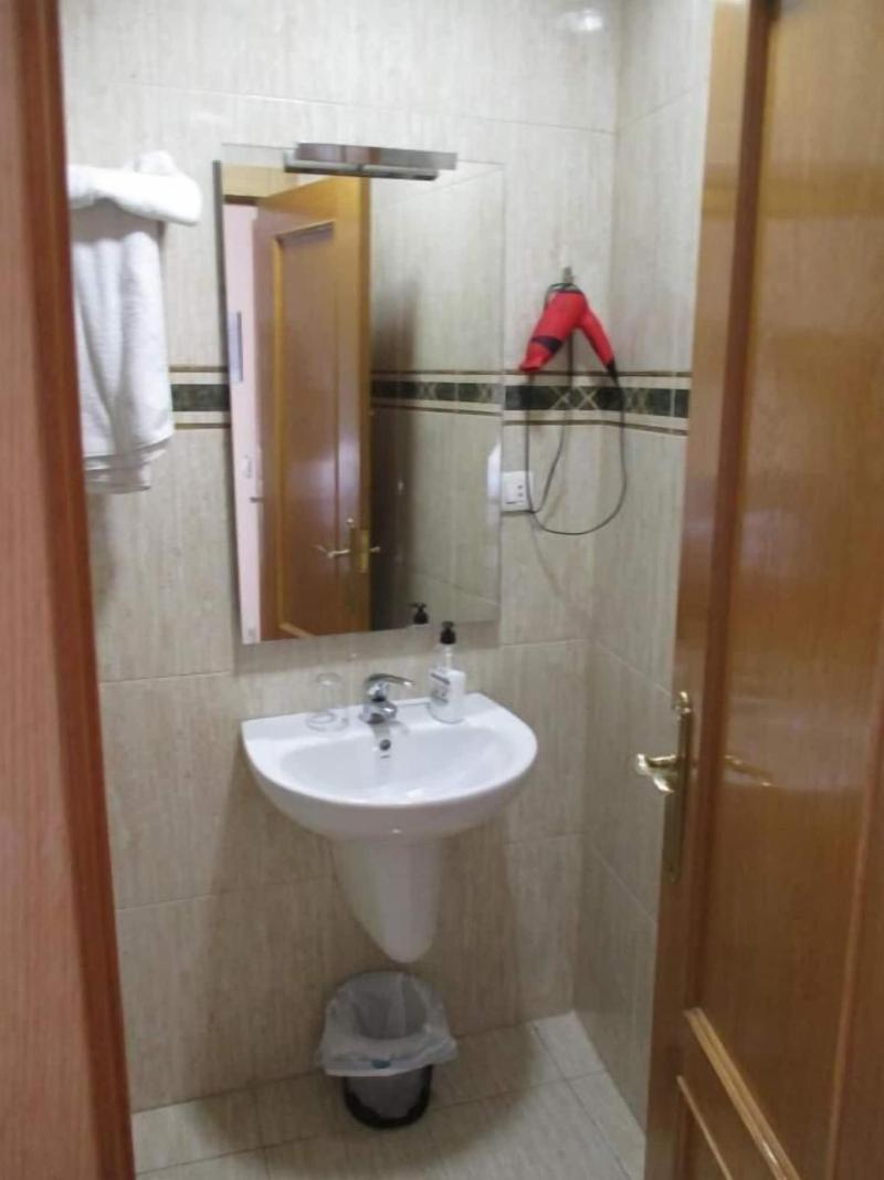 Hostal Becares image