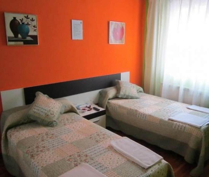 Hostal Becares image