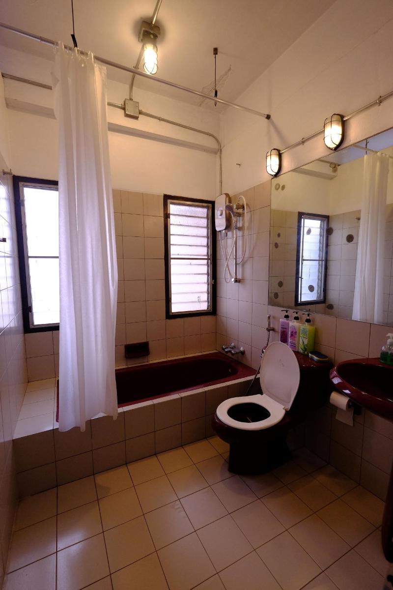 42 Guesthouse image