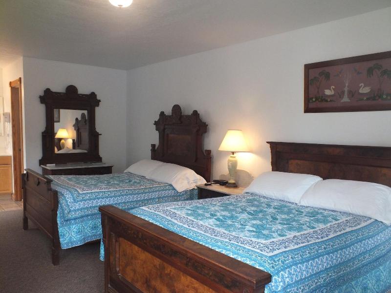 Scarborough Inn image