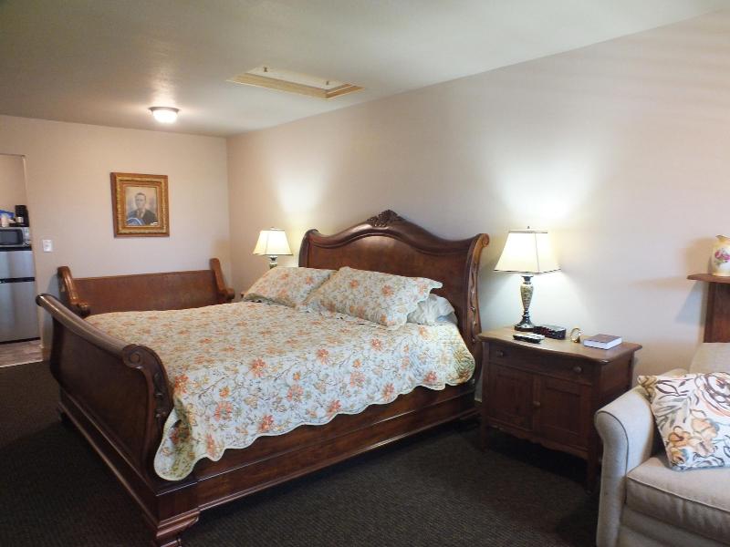 Scarborough Inn image