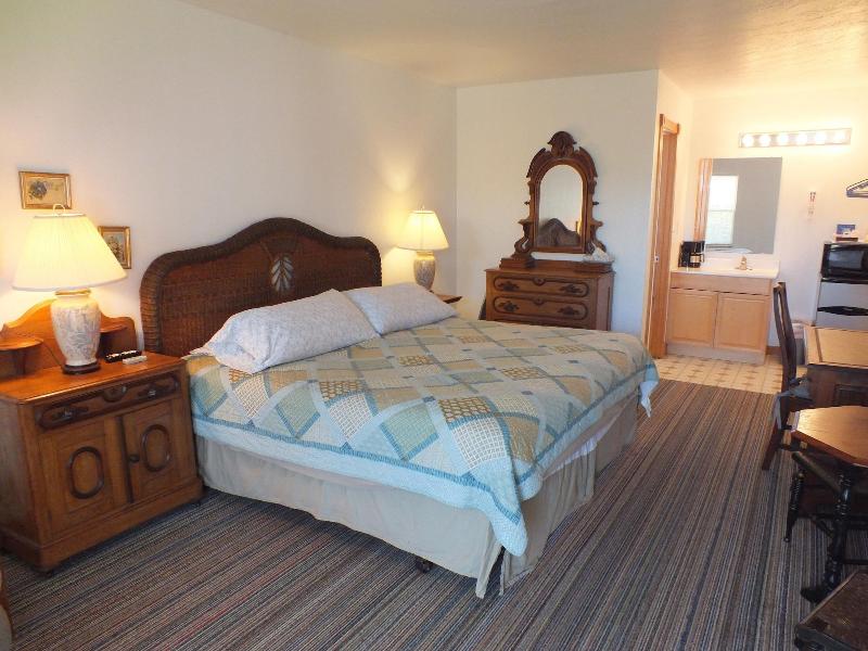 Scarborough Inn image