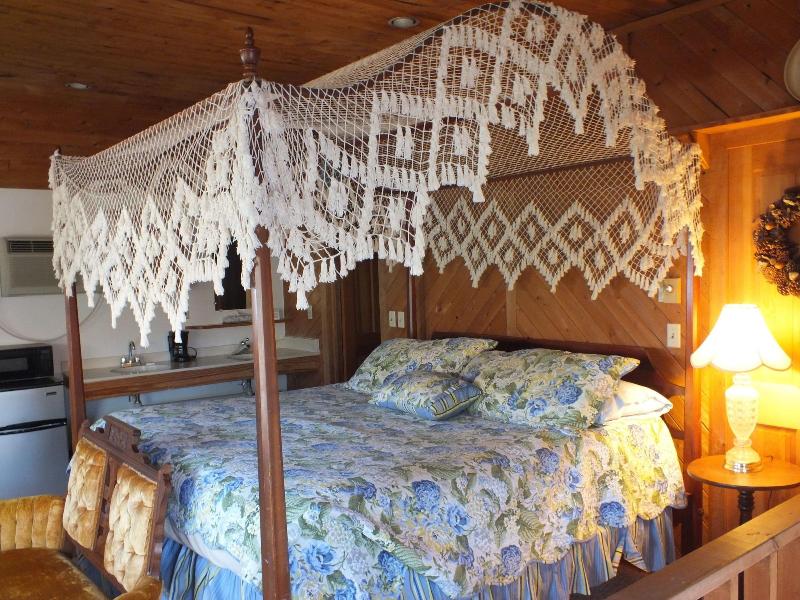 Scarborough Inn image