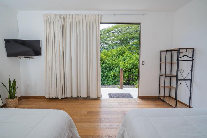 Equinoccio Hotel image