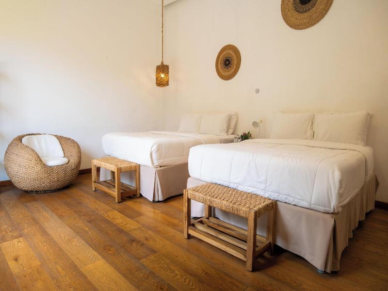 Equinoccio Hotel image