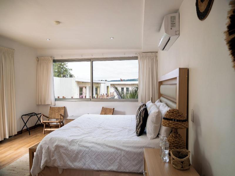 Equinoccio Hotel image