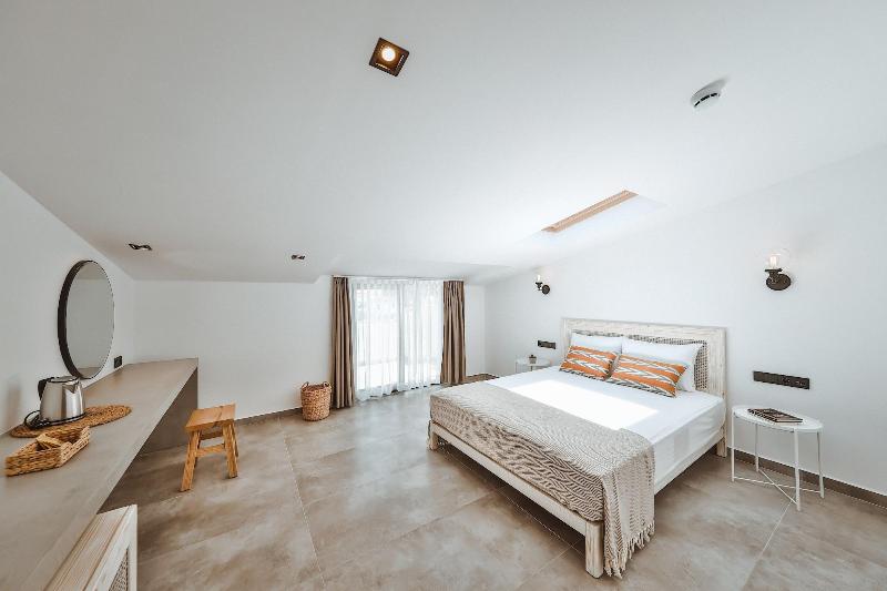 Carruba Boutique Hotel image