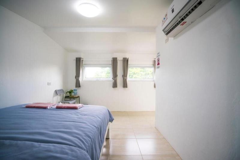 D Hub Hostel image