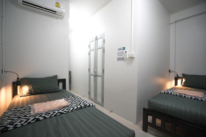 D Hub Hostel image