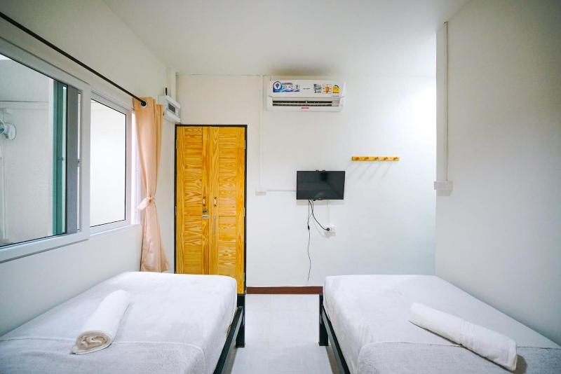 D Hub Hostel image