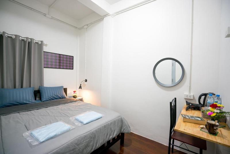D Hub Hostel image