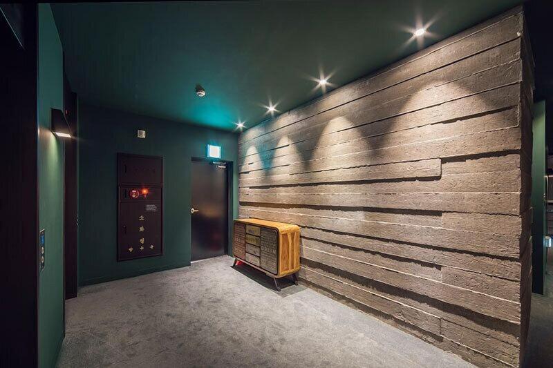 Hotel March image