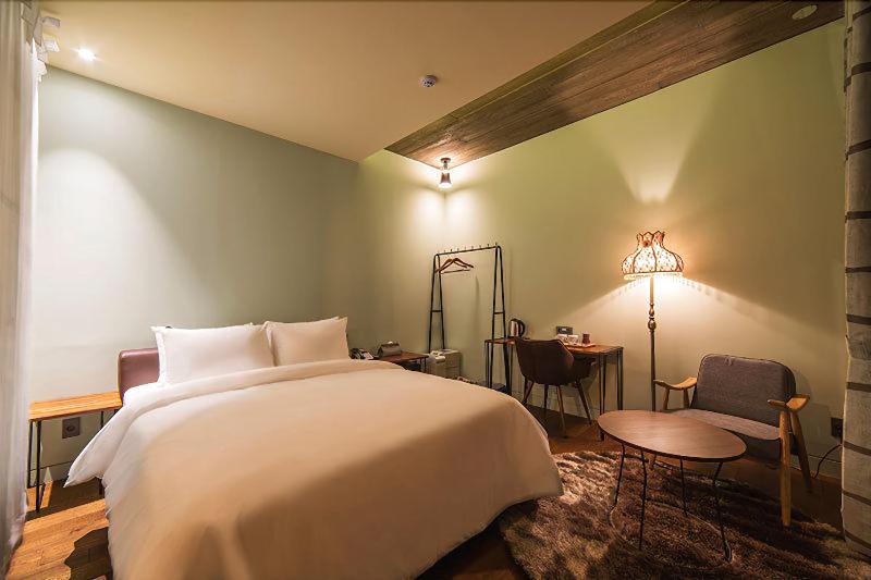Hotel March image