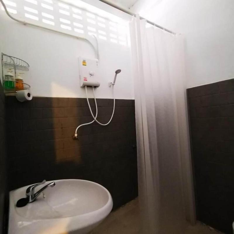 Dluck Hostel image