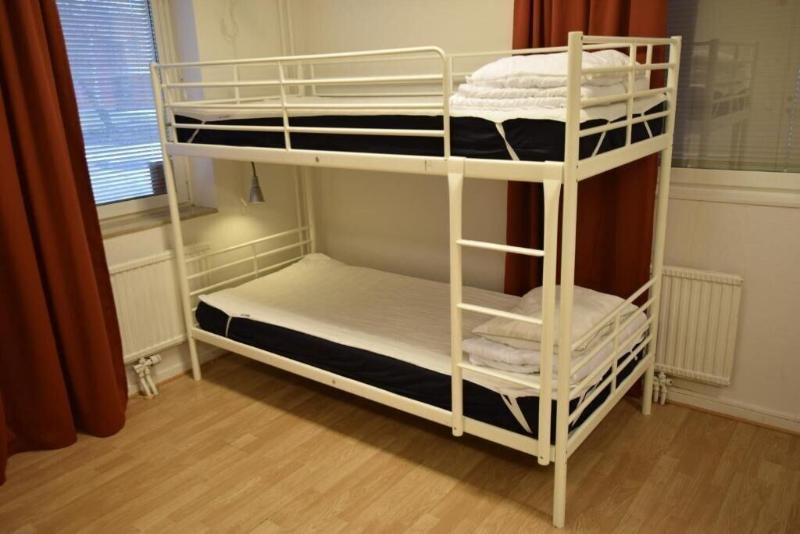 Hostel Snoozemore image