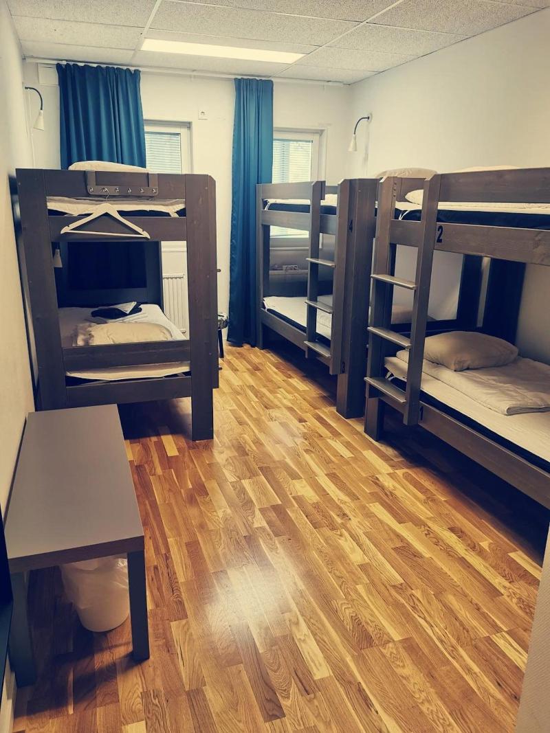 Hostel Snoozemore image