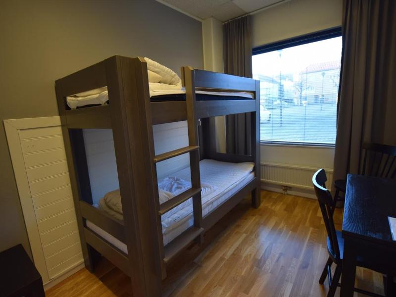 Hostel Snoozemore image