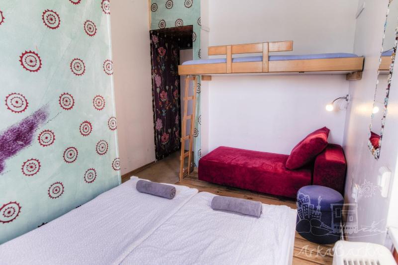 Arkabarka Floating Hostel And Apartments image