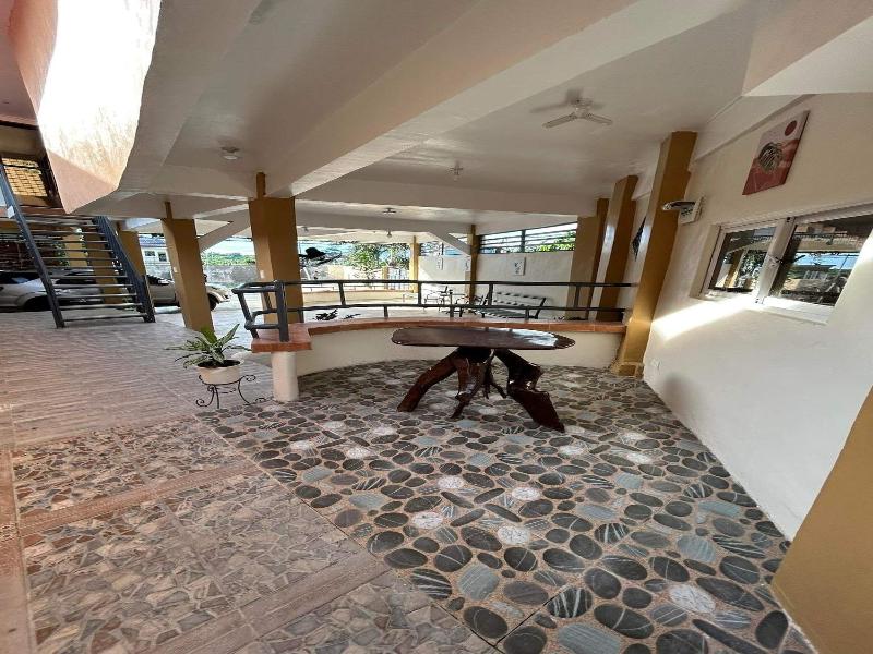Evangeline Garden And Lodge image