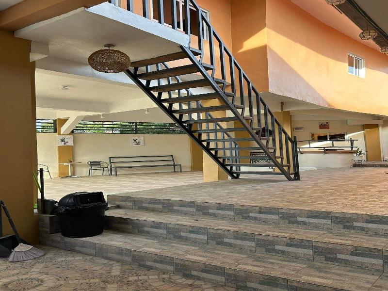 Evangeline Garden And Lodge image