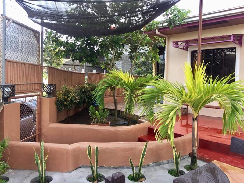 Evangeline Garden And Lodge image