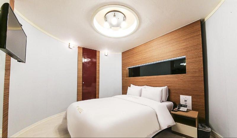 Jjack Hotel image
