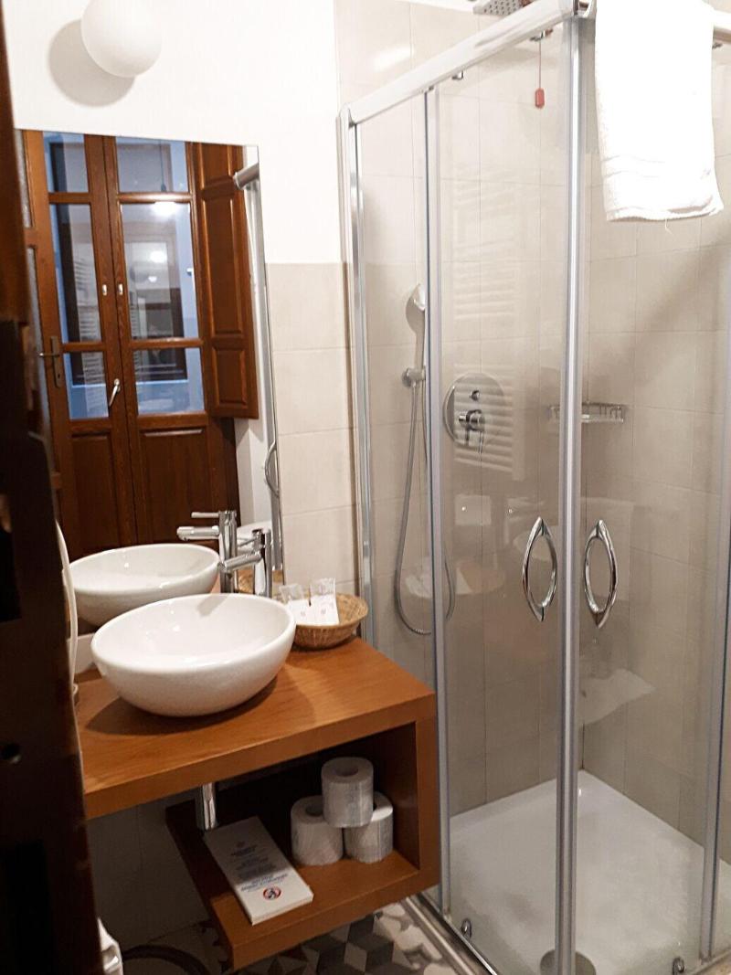 Art Guest House image